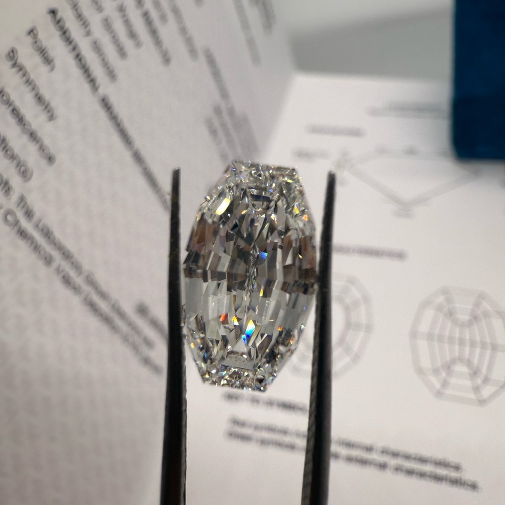 3.56 carat E vvs2 step cut coffin lab diamond loose stone for engagement ring